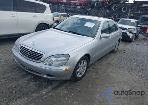 2000 Mercedes-Benz S 500 z USA, uszkodzony, nr VIN WDBNG75JXYA063137